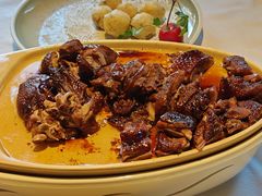 -八府香鸭·啫啫煲(华山路店)