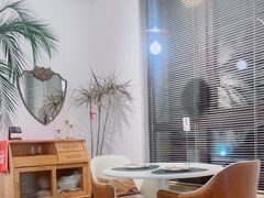 -露露家咖啡店