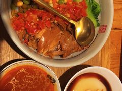 -呼啦面馆·头牌豌杂面(爱琴海店)