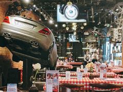 -1886德国汽车餐厅(外滩十六铺码头店)