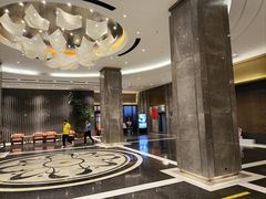 -华海酒店(茂名高铁站店)