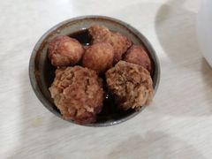 -董哥山城碗碗香(美专校街店)