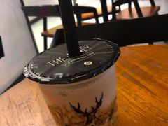 黑糖鹿丸鲜奶-THE ALLEY 鹿角巷(时代天街A馆店)