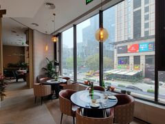 靠窗位-斯普汇生蚝牛排馆(中骏世界城店)