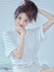 -定格摄影·轻奢定制写真馆