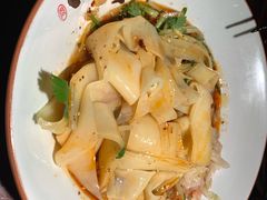 -楼兰新疆主题餐厅(悠方店)