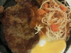 -豪客来牛排(人民东路店)