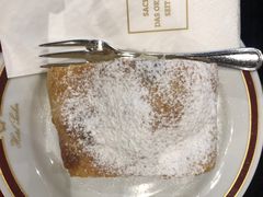-Cafe Sacher(WIEN)