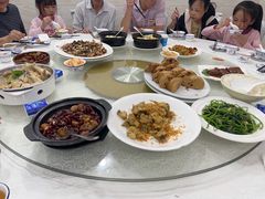 -合和美食馆(壹村东心岭2巷店)