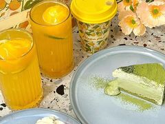 -必胜客(打浦桥日月光店)