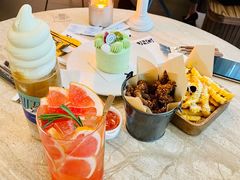 -玲婧胡同·生日蛋糕·餐厅(嘉里城店)