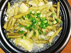 -石磨豆花家常菜·牦牛排土火锅