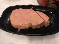 黑毛豬午餐肉-鲜入围煮花胶鸡海鲜火锅