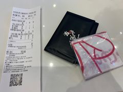 -肥汁米蘭香港米线(长宁来福士店)