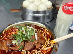 -薛记襄阳香辣牛肉面(平安路店)