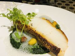 -La Mer Restaurant & Lounge