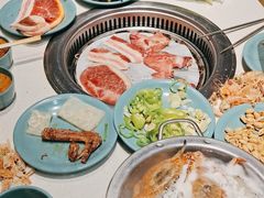 -九寸花汀烤肉海鲜自助(宽城万达店)