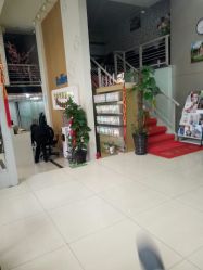 -Bollins波林丝•专研护发中心