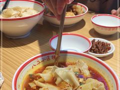 -八二小区抄手(龙湖上城天街店)