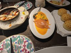 -海派悦庭·海胆烧麦·新融合菜(凯德广场店)