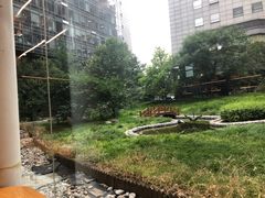 -星巴克(北京西大望路温特莱店)