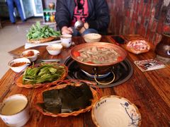 -阿婆情腊排骨火锅(金虹路店)