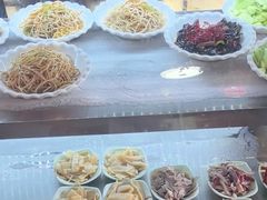 -金杨拉面王小吃面馆·牛三宝面·红烧牛肉粉
