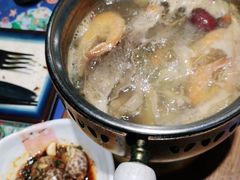 -亚马逊环球美食百汇(新城吾悦广场店)