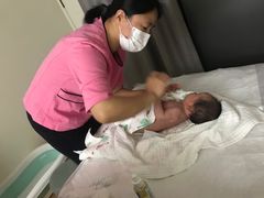 -舒月母婴月嫂育儿嫂(静安店)