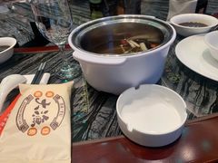 -大渔小鲜火锅店