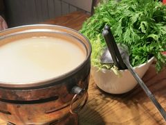 -爱碗亭·鲜炒湖南菜(壹城中心店)