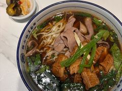 -镇南锅盖面馆(解放路店)