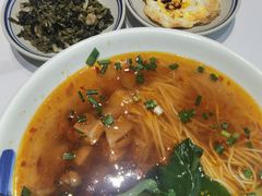 -得得本帮面馆(台儿庄路店)