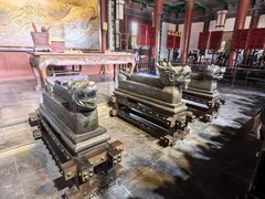 -开封府