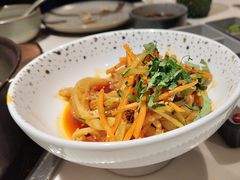 -喃喃椰·糟粕醋·椰子鸡火锅(七堡花园店)