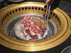 -山川小町·极番烧肉(新地假日广场店)