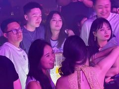 -V AMUSING CLUB·酒吧(银河中心店)