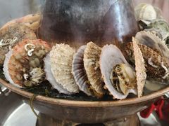 -一口猪海鲜浑锅·东北家常菜