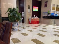 -锦龙国际酒店(天津奥体中心华苑地铁站店)