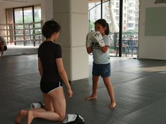 -EFL巴西柔术·综合格斗·泰拳·少儿体能训练(虹桥德必馆)