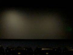 -SFC上影影城(南京新城市广场店)