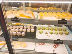 -汉金城海鲜烤肉自助百汇(威海威高广场店)