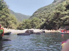 -雅鲁激流探险漂流