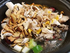 -菌乡缘·野生菌蒸汽鱼火锅(江边夜市店)