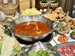 -王奋斗贵州酸汤牛肉火锅