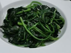 -上海世茂皇家艾美酒店