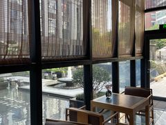 -鱼鲜饭香·招牌汽锅剁椒鱼头王