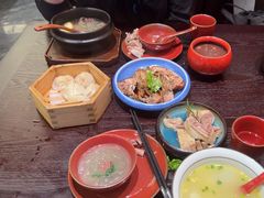 -古都历食南京菜·烤鸭·鸭血粉丝·汤包(南京博物院店)