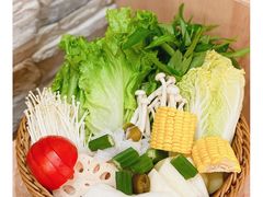 -樾餐厅泰式海鲜火锅(民歌湖店)