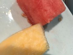 -金滏山烤肉·海鲜·火锅自助餐厅(襄阳万达店)
